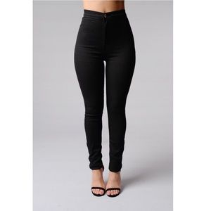 High waisted black pants